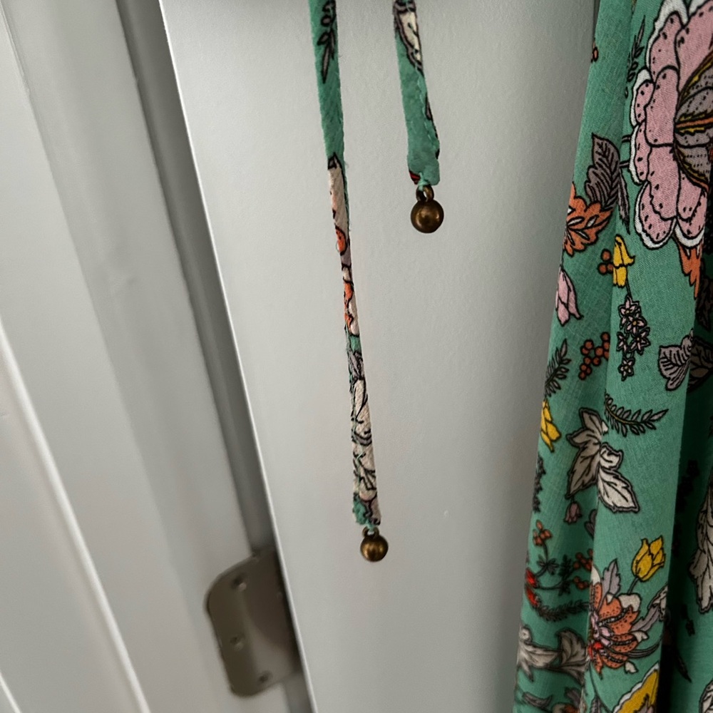 Free People Green floral maxi dress with large blouson ruched & tied sleeves - L - Picture 6 of 8